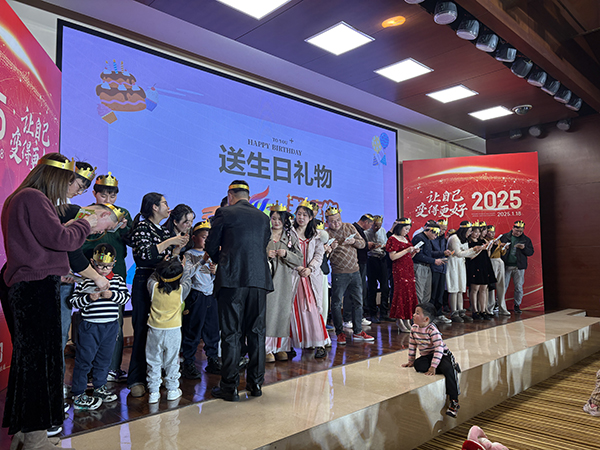 蘑菇视频正版在线下载机械年会