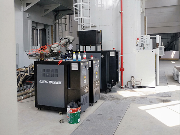 复合材料成型油加热器，加热助力复合材料制品成型