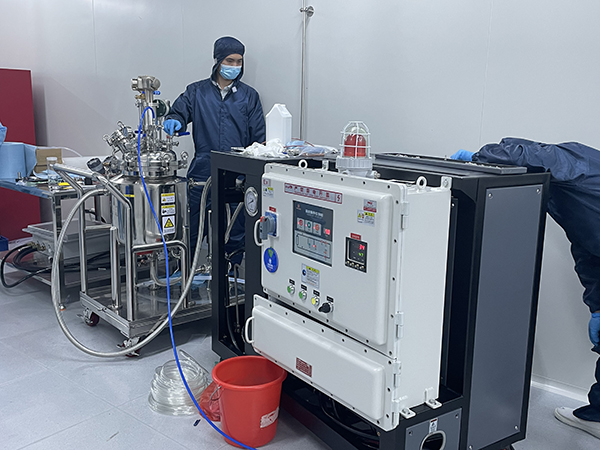 涂布胶反应釜控温防爆水式蘑菇视频在线观看「蘑菇视频正版在线下载机械」