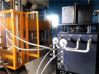 RTM成型工艺合模与注胶过程「蘑菇视频正版在线下载机械」